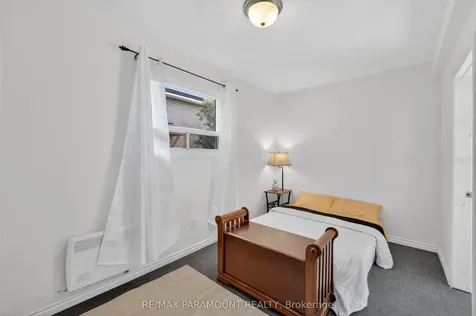 5 Cavendish Crescent Brampton ON L6T 1Z3