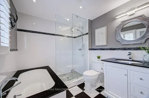 126 Otter Crescent Oakville ON L6H 1E6