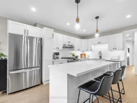 181 Gilbert Avenue Toronto ON M6E 4W6