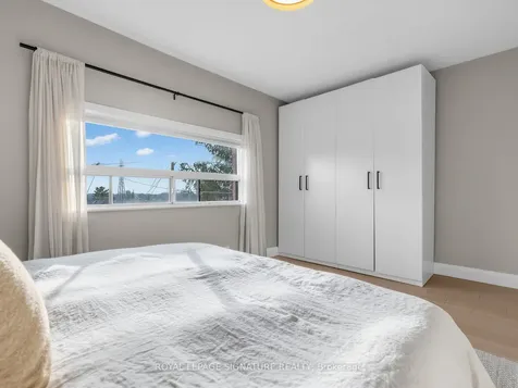 181 Gilbert Avenue Toronto ON M6E 4W6