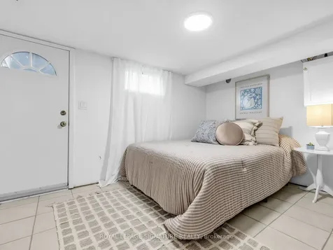 181 Gilbert Avenue Toronto ON M6E 4W6