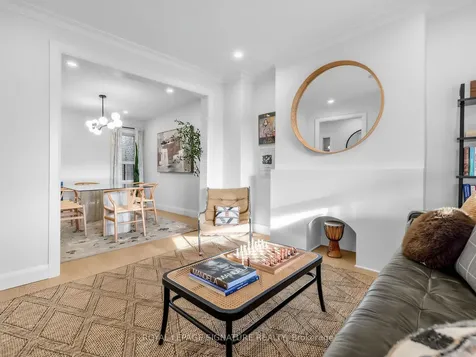 181 Gilbert Avenue Toronto ON M6E 4W6