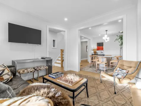 181 Gilbert Avenue Toronto ON M6E 4W6