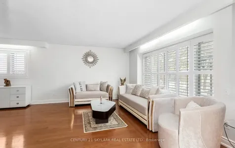 3353 Martins Pine Crescent Mississauga ON L5L 1G3