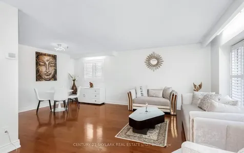 3353 Martins Pine Crescent Mississauga ON L5L 1G3