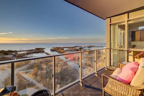2200 Lakeshore Boulevard W Toronto ON M8V 1A4