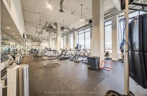 2200 Lakeshore Boulevard W Toronto ON M8V 1A4
