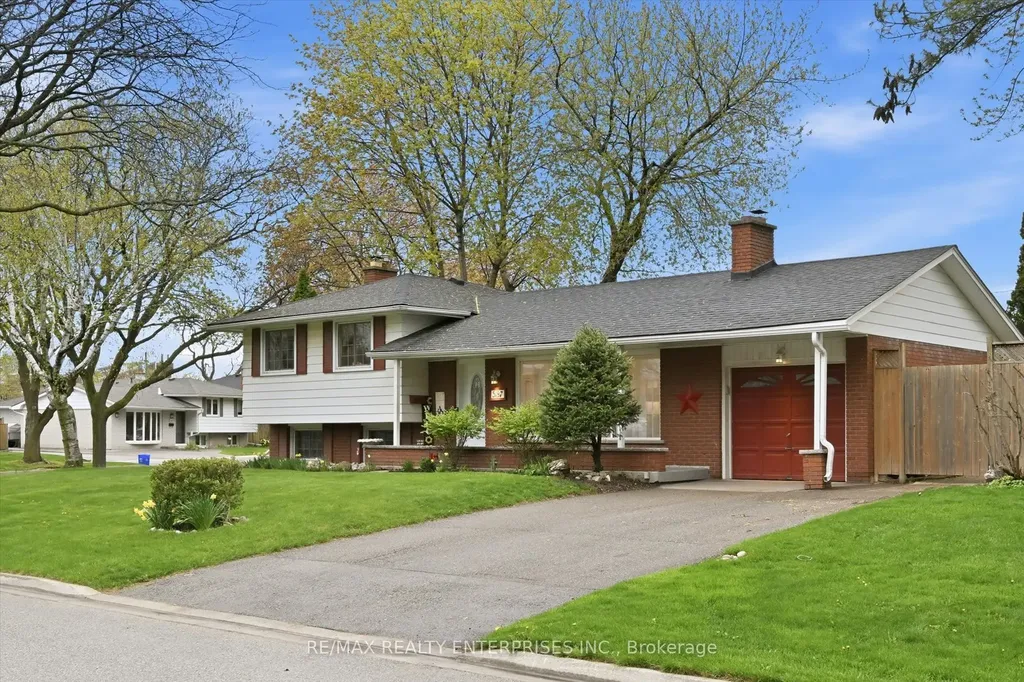 5187 Carousel Court Burlington ON L7L 3W7
