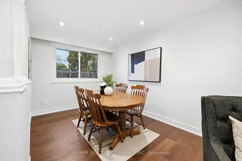 5187 Carousel Court Burlington ON L7L 3W7