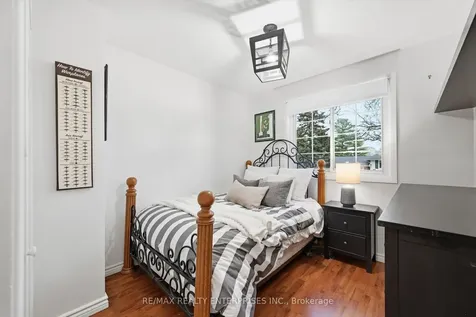 5187 Carousel Court Burlington ON L7L 3W7