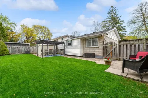 534 Elwood Road Burlington ON L7N 3C7