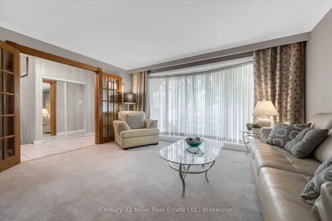 534 Elwood Road Burlington ON L7N 3C7