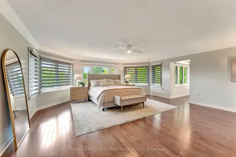 2008 Peak Place Oakville ON L6H 5T2