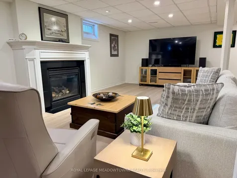 2008 Peak Place Oakville ON L6H 5T2