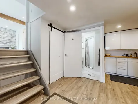 2611 Truscott Drive Mississauga ON L5J 2B6