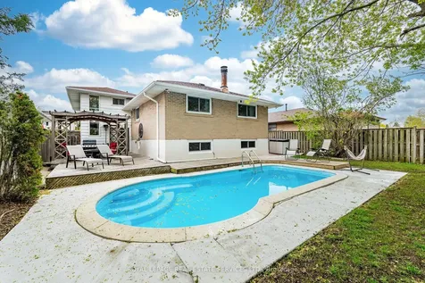 91 Centre Street S Brampton ON L6W 2X9