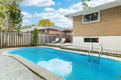 91 Centre Street S Brampton ON L6W 2X9