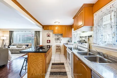 91 Centre Street S Brampton ON L6W 2X9