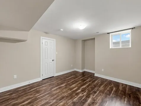 51 Drummondville Drive Brampton ON L6P 3M9