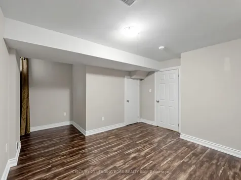 51 Drummondville Drive Brampton ON L6P 3M9