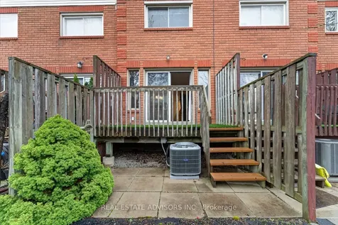 3895 Doug Leavens Boulevard Mississauga ON L5N 7G1