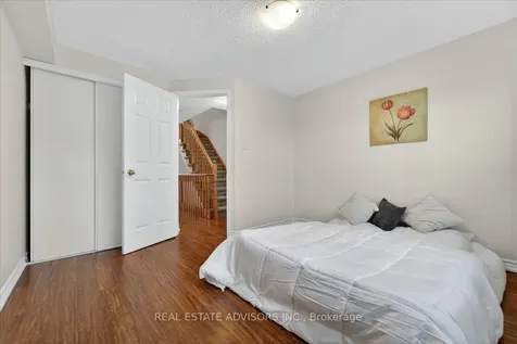 3895 Doug Leavens Boulevard Mississauga ON L5N 7G1
