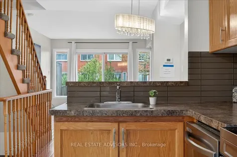 3895 Doug Leavens Boulevard Mississauga ON L5N 7G1