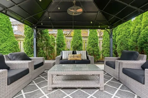 1379 Liverpool Street Oakville ON L6M 4P1