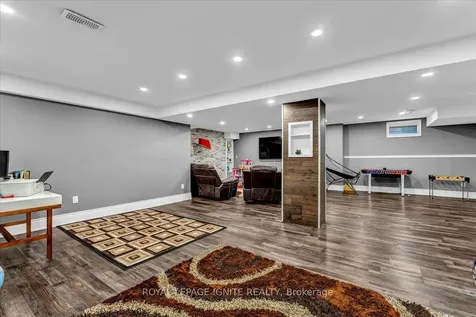 6 West Branch Drive Halton Hills ON L7G 0J6