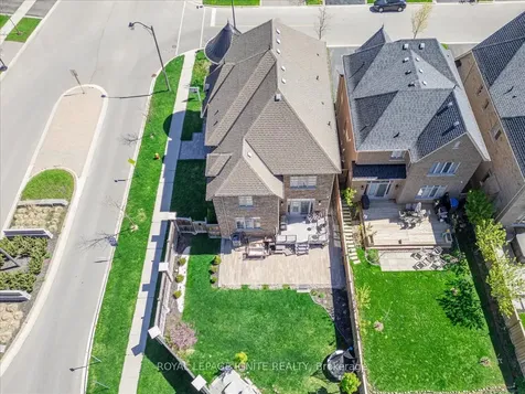6 West Branch Drive Halton Hills ON L7G 0J6