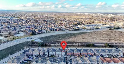 109 Crystal Glen Crescent Brampton ON L6X 0K8