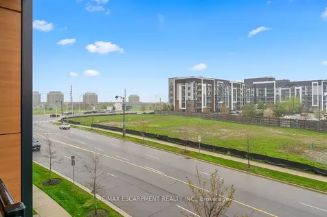 150 Sabina Drive Oakville ON L6H 0W3
