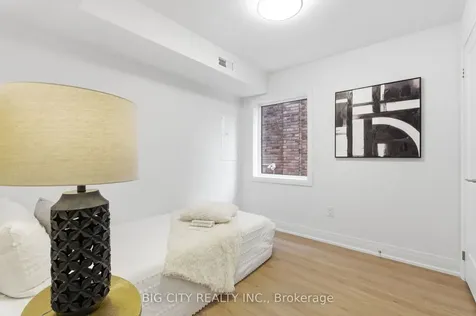 68 Westholme Avenue Toronto ON M6P 3B8
