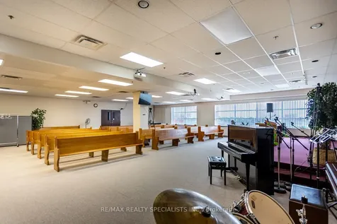 1550 South Gateway Road Mississauga ON L4W 5G6