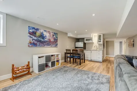5 Emma Street Caledon ON L7C 1K5