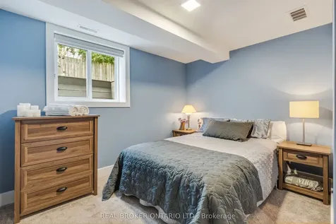 5 Emma Street Caledon ON L7C 1K5