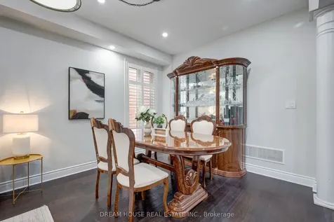 353 Michener Place Milton ON L9T 8P4