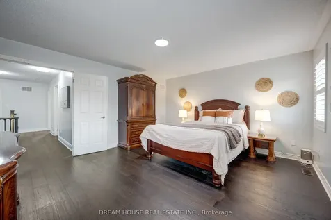353 Michener Place Milton ON L9T 8P4