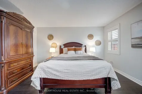 353 Michener Place Milton ON L9T 8P4
