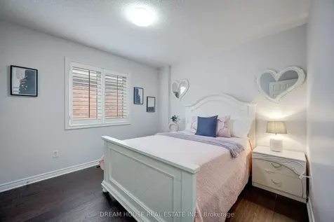 353 Michener Place Milton ON L9T 8P4