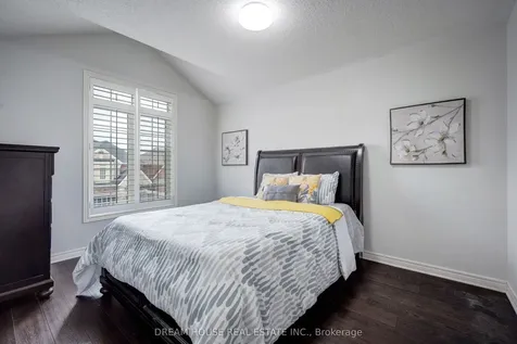 353 Michener Place Milton ON L9T 8P4