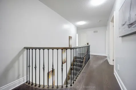 353 Michener Place Milton ON L9T 8P4