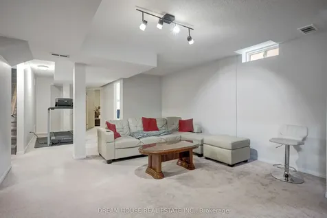 353 Michener Place Milton ON L9T 8P4