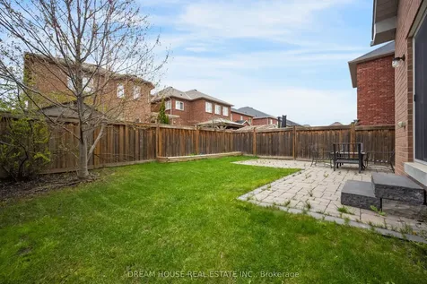 353 Michener Place Milton ON L9T 8P4