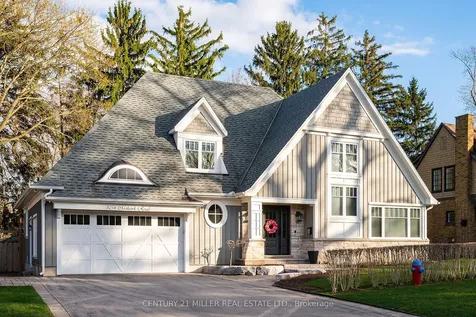 1054 Mohawk Road Burlington ON L7T 3M6