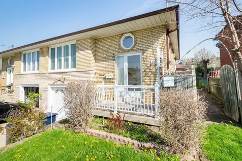 44 Fallingdale Crescent Toronto ON M3J 1C5