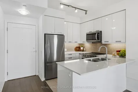 35 Watergarden Drive Mississauga ON L5R 0G8