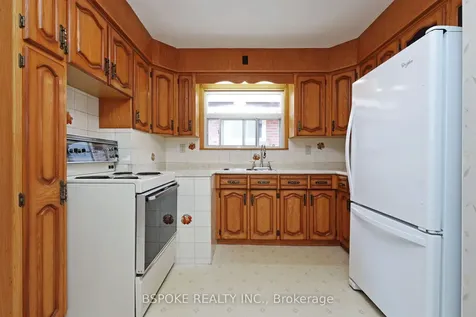 19 Nordin Avenue Toronto ON M8Z 2A9