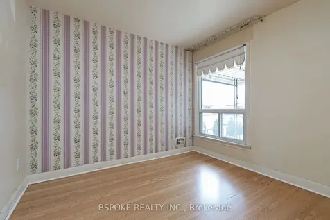 19 Nordin Avenue Toronto ON M8Z 2A9