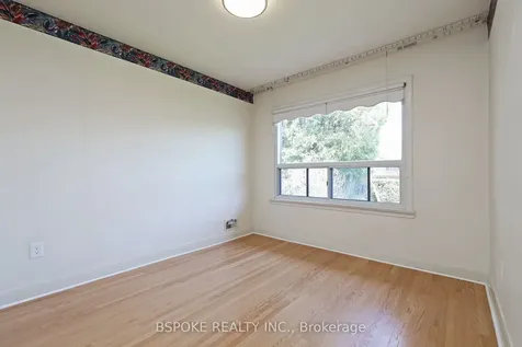 19 Nordin Avenue Toronto ON M8Z 2A9